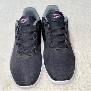 Women’s Reebok Dart TR 2.0 Cross Trainers. NWT 8.5